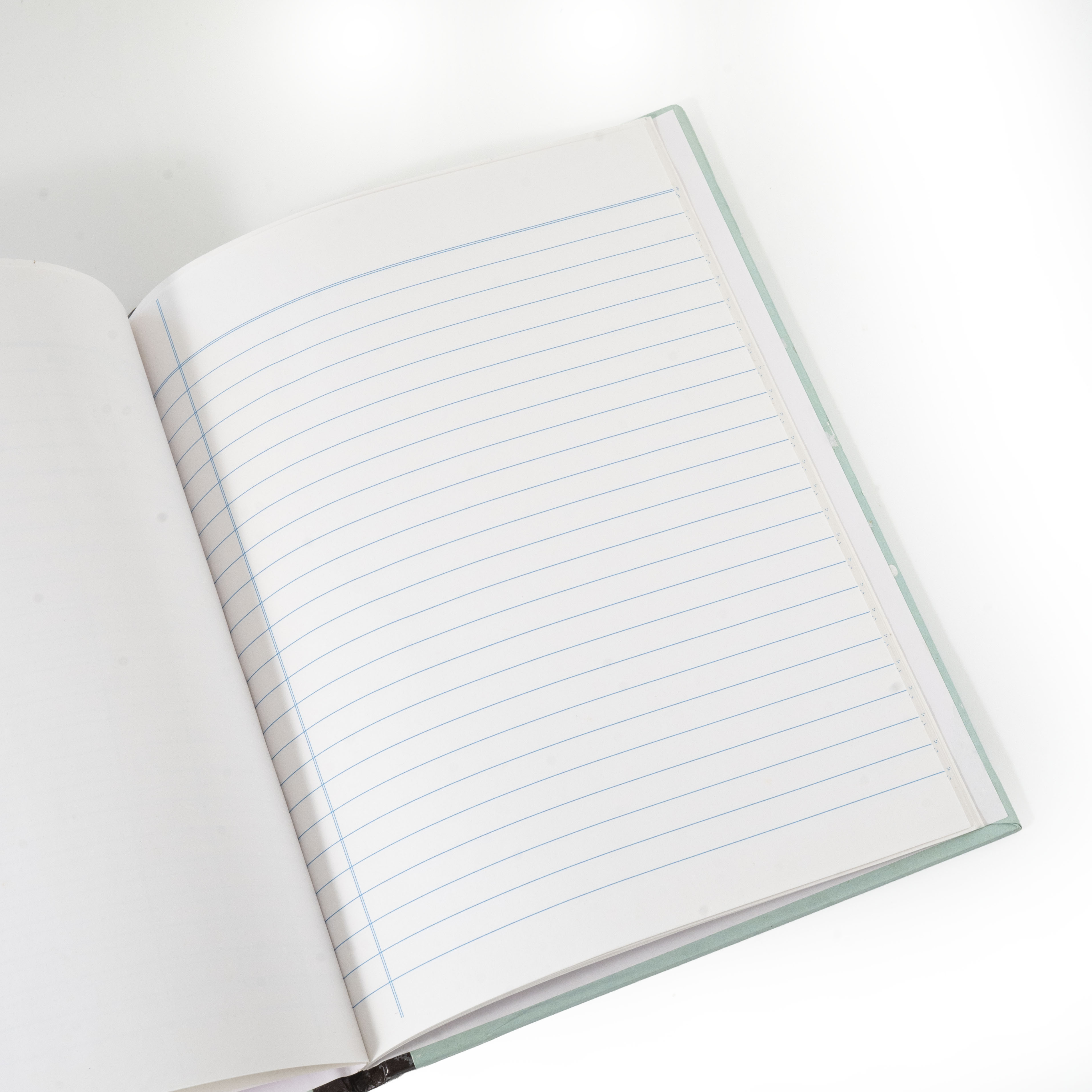 Single-line ruled inside page 